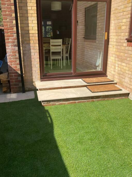 Beautiful 3 Bed Home In The Heart Of New Forest Hordle Exterior foto